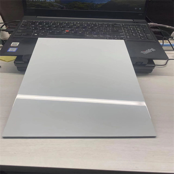 Revestimento Impressão Painel composto de alumínio branco com 1220mm/1250mm/1500mm de largura e efeito duradouro