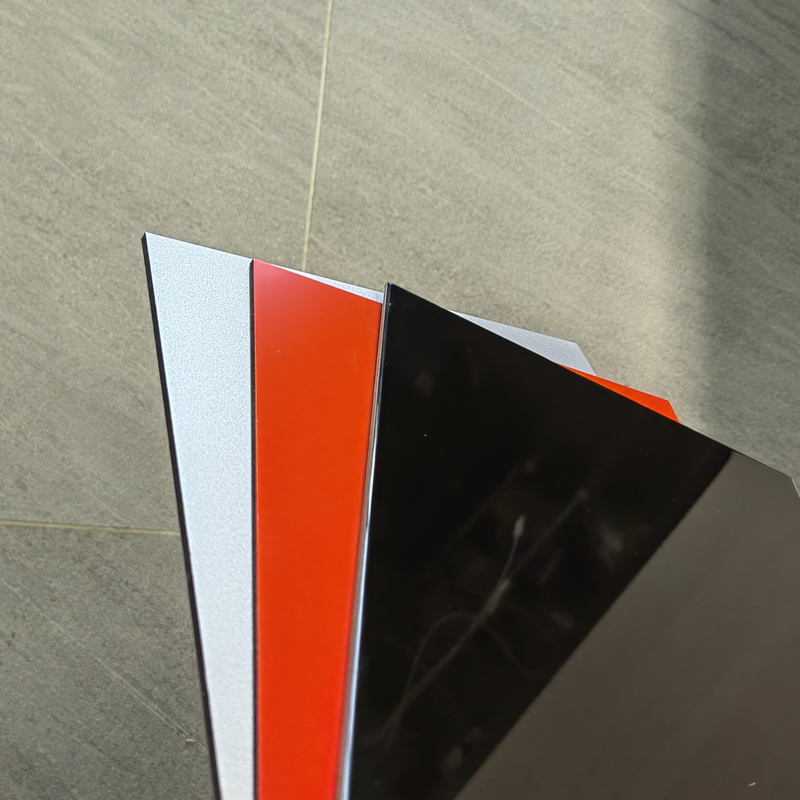 Painel composto de alumínio PVDF Alucobond com núcleo inquebrável e acabamento de superfície brilhante
