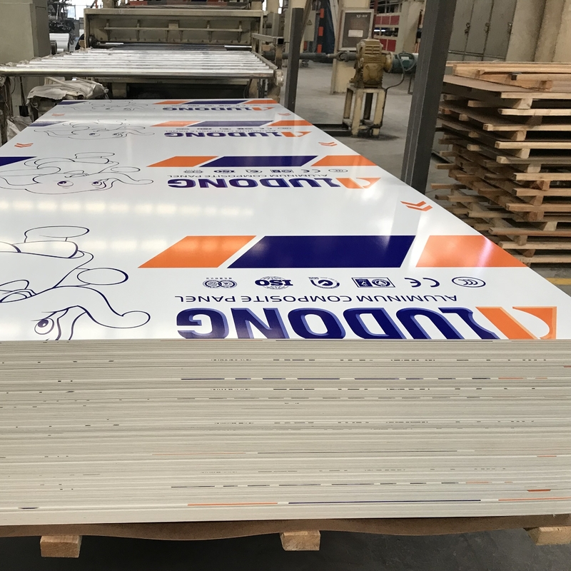 Fornecedor painel de alumínio composto de desenho à prova de fogo para parede de cortina abrigos interiores