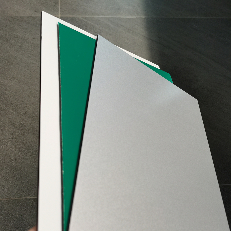 Painel de alumínio composto leve e à prova de fogo com revestimento PVDF e revestimento nano-PVDF para fácil instalação e manutenção