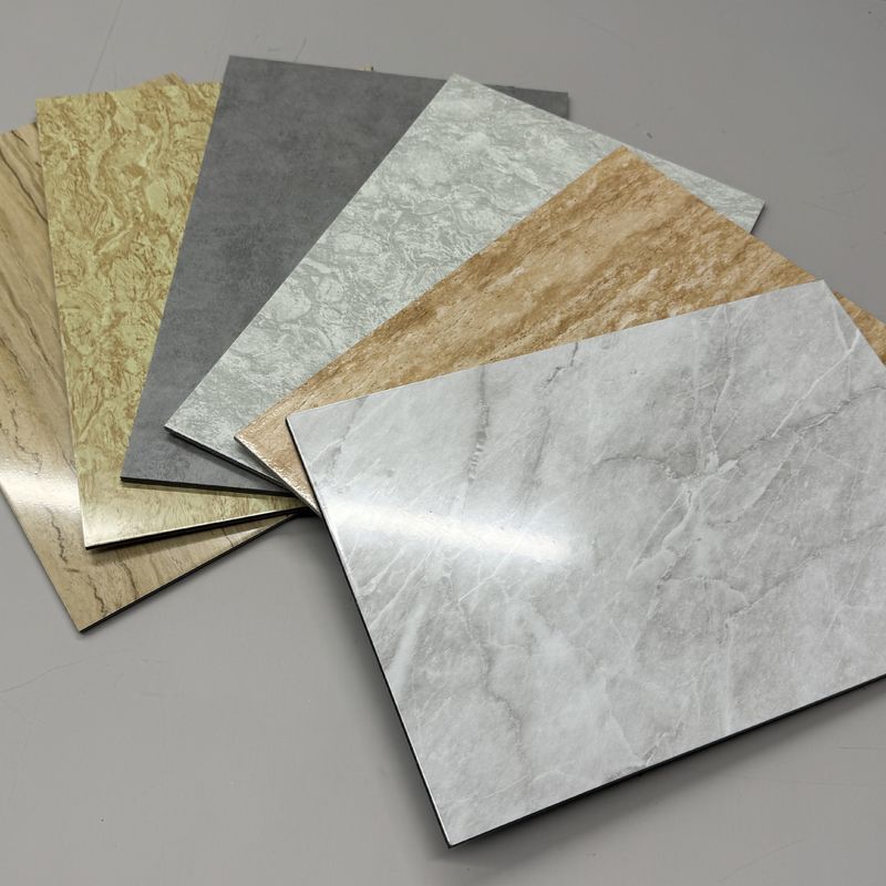 Entrega rápida 1220*24400mm Painel Composto de Alumínio PE PDVF Revestimento, Padrão de Mármore, para Decoração de Hotel Mall Hall Personalizado