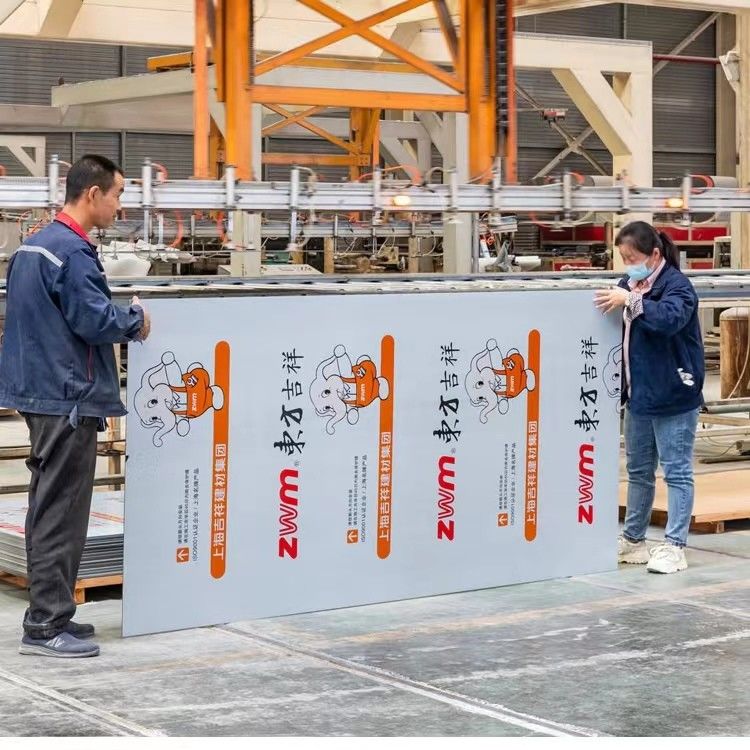 Painel Composto de Alumínio ACP PVDF à Prova de Fogo B1/A2 de 4*0,40mm para Revestimento de Fachada