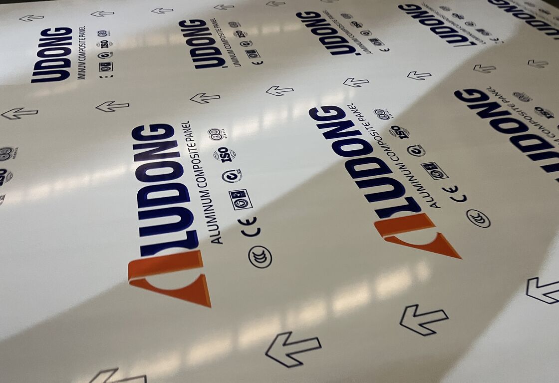 4*0,40mm FR B1 Grade Fire Retardant Aluminium Composite Panel para Shopping Center, Hotel, Estação de Comboios etc.