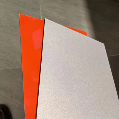 Painel de alumínio composto PVDF de grau A2 à prova de fogo para materiais de construção superiores