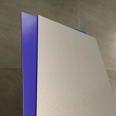 painel composto de alumínio de 4mm ACP com o revestimento de PVDF para o revestimento da parede exterior